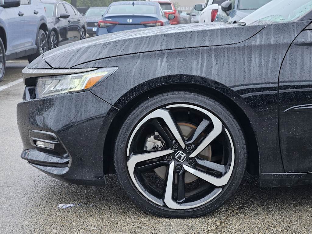 Thumbnail: 2018 Honda Accord - 6