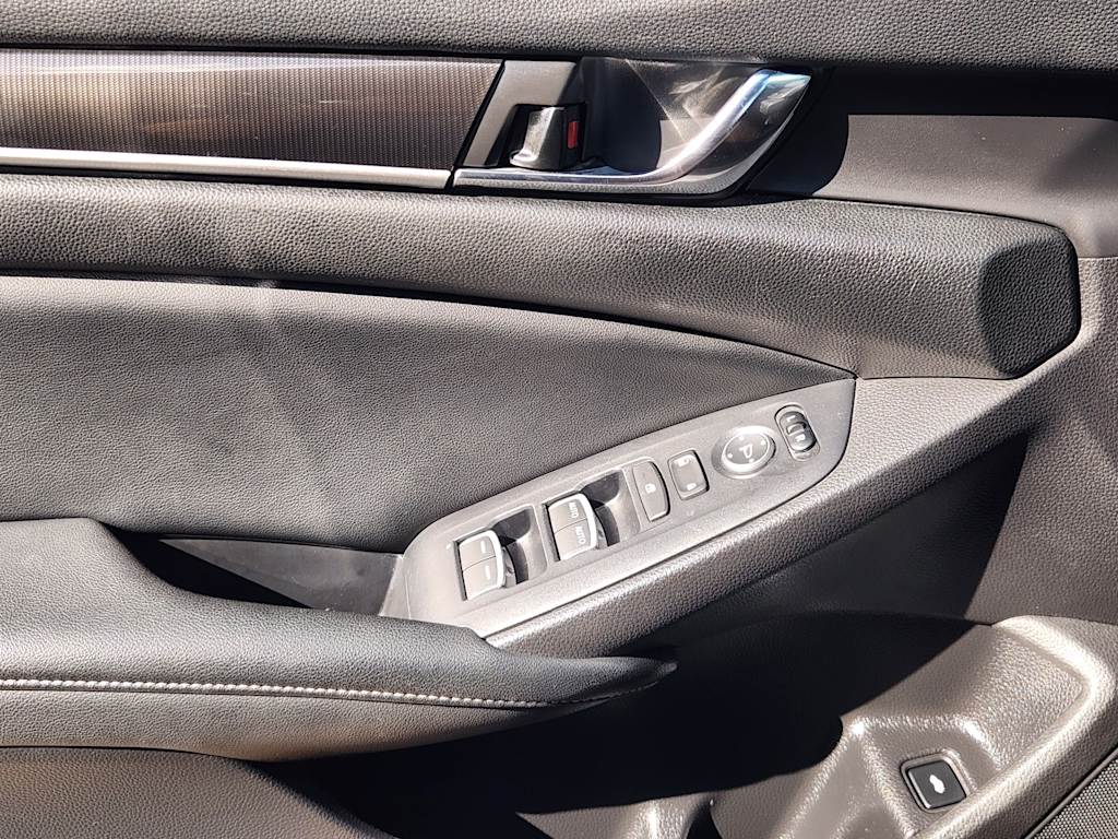 Thumbnail: 2021 Honda Accord - 28