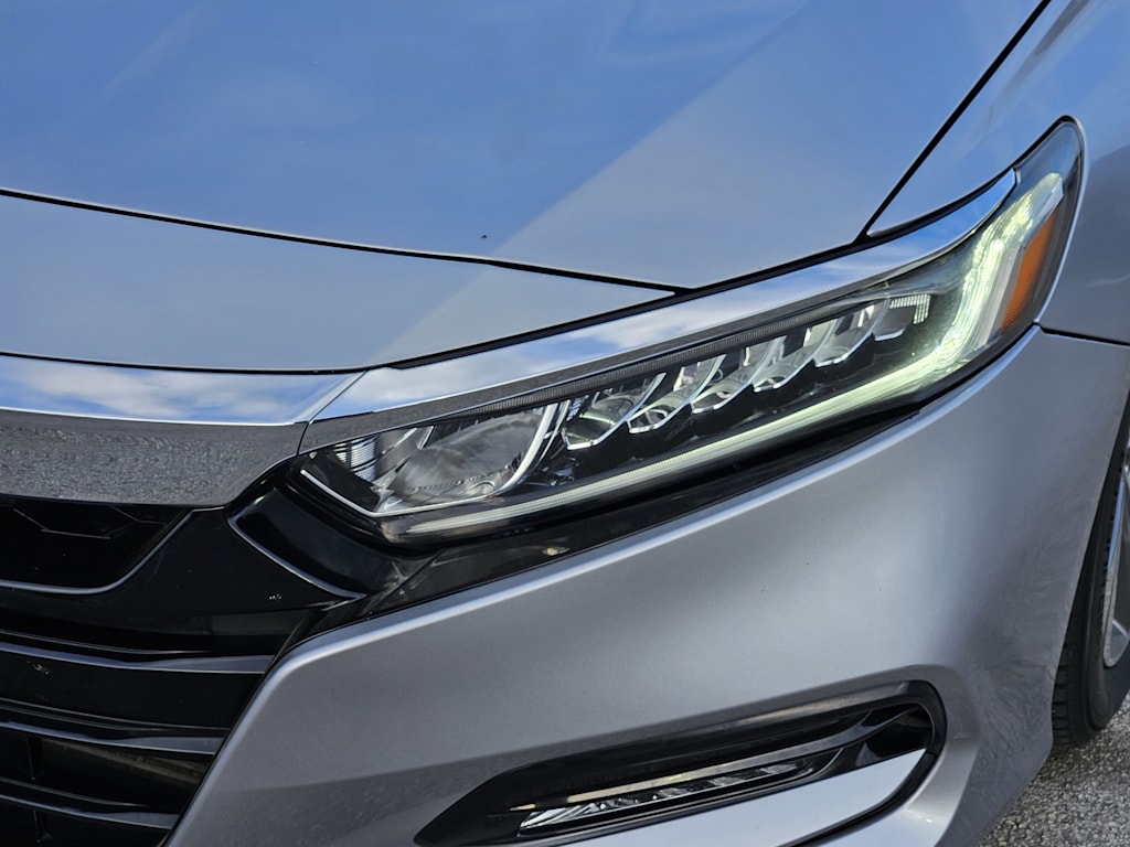 Thumbnail: 2018 Honda Accord - 21