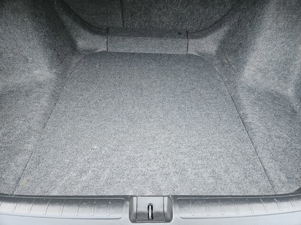 Thumbnail: 2018 Honda Accord - 16