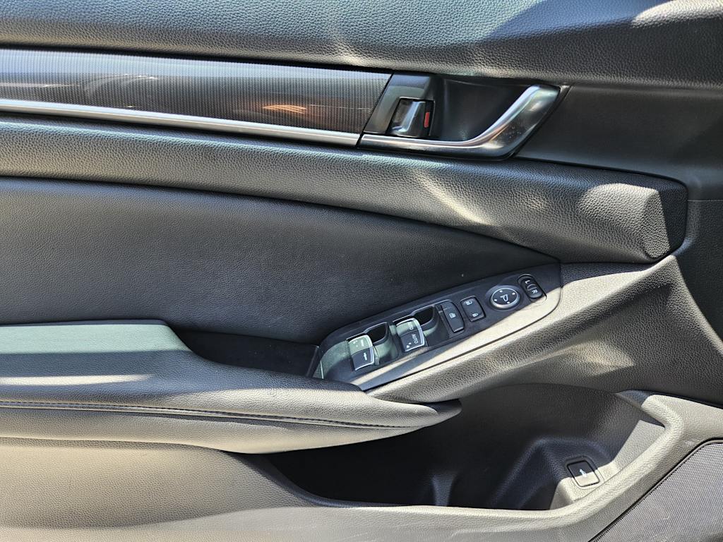 Thumbnail: 2021 Honda Accord - 28