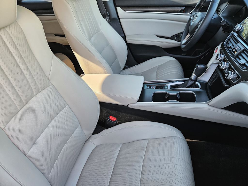 Thumbnail: 2018 Honda Accord - 10