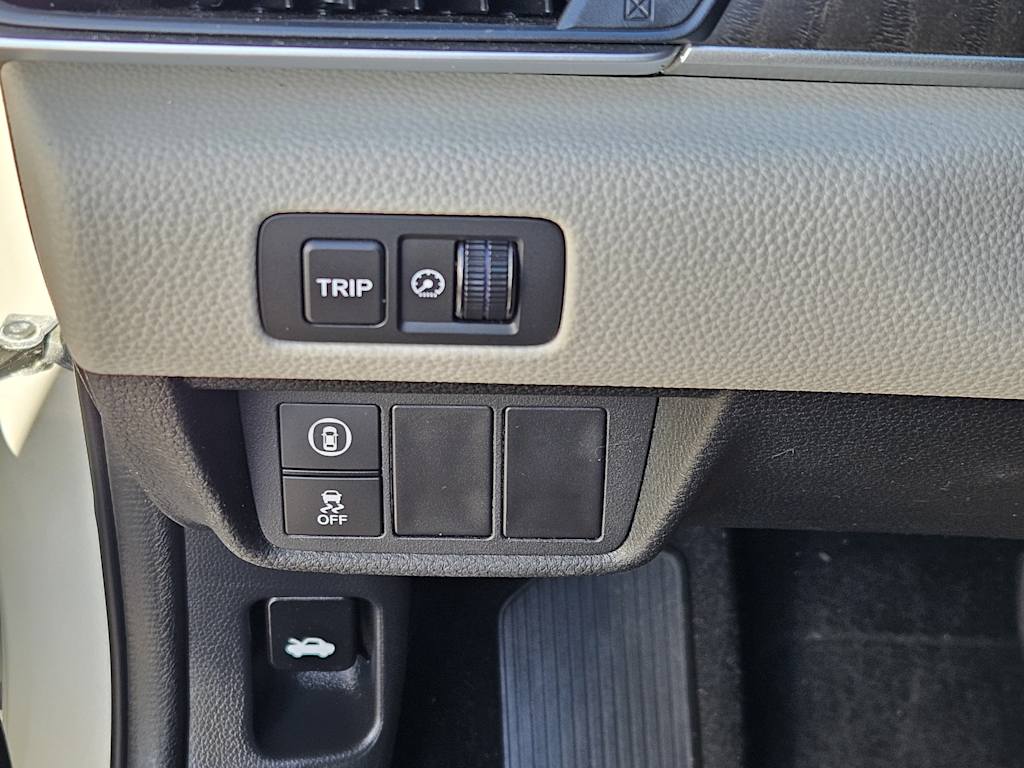 Thumbnail: 2018 Honda Accord - 27