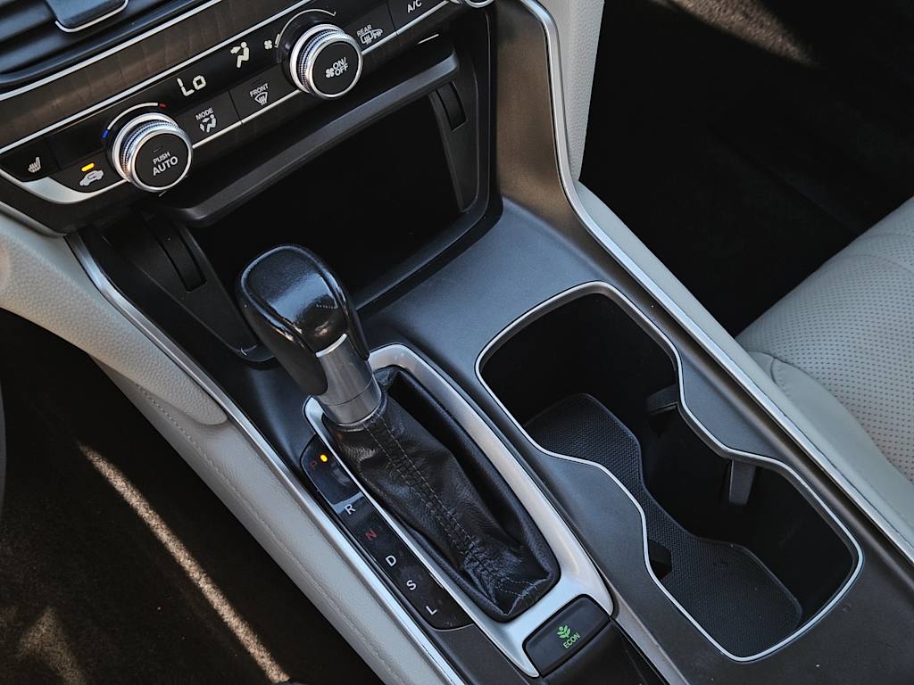 Thumbnail: 2018 Honda Accord - 14