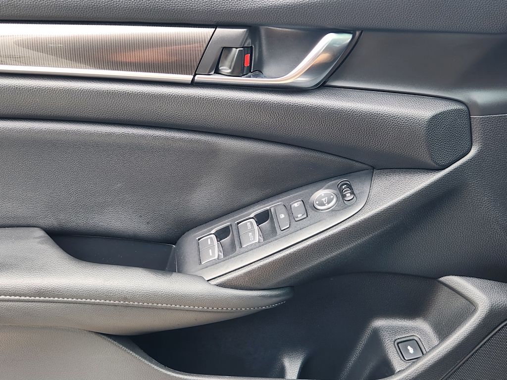 Thumbnail: 2020 Honda Accord - 27