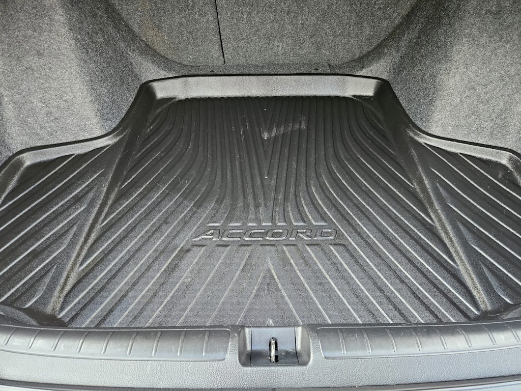 Thumbnail: 2022 Honda Accord - 16