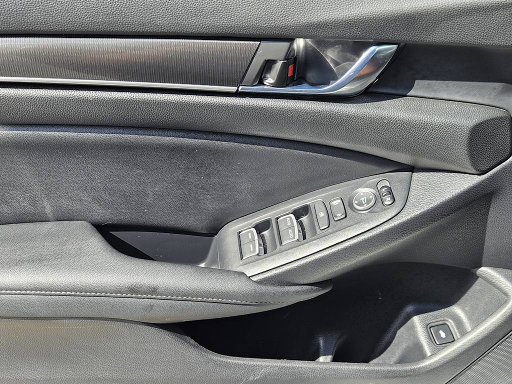 Thumbnail: 2022 Honda Accord - 30