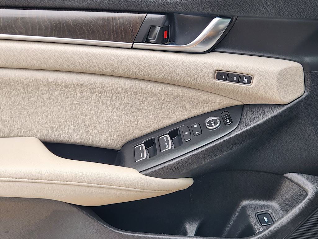 Thumbnail: 2020 Honda Accord - 27