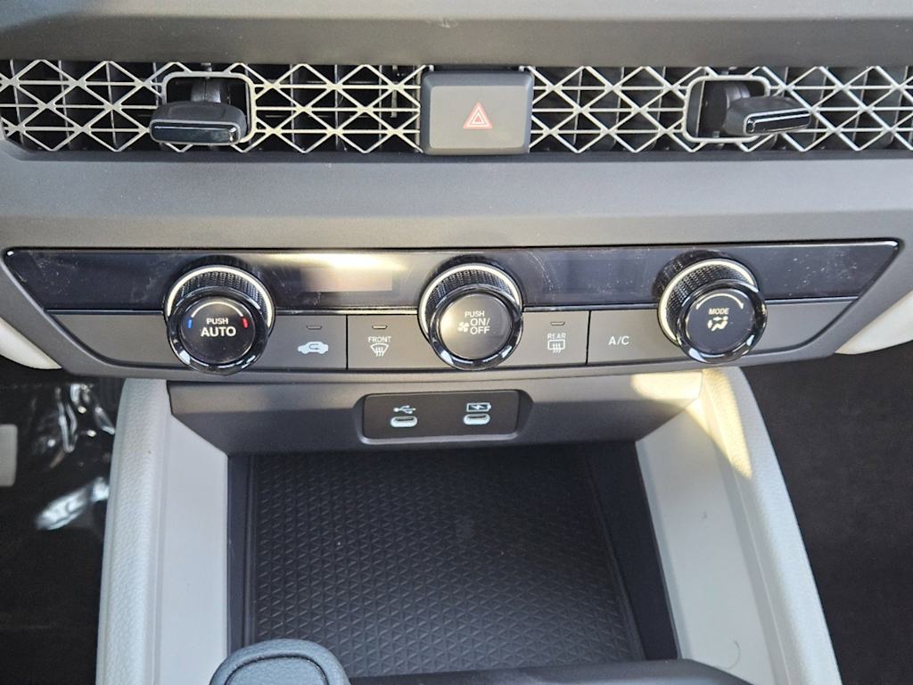 Thumbnail: 2025 Honda Accord - 21
