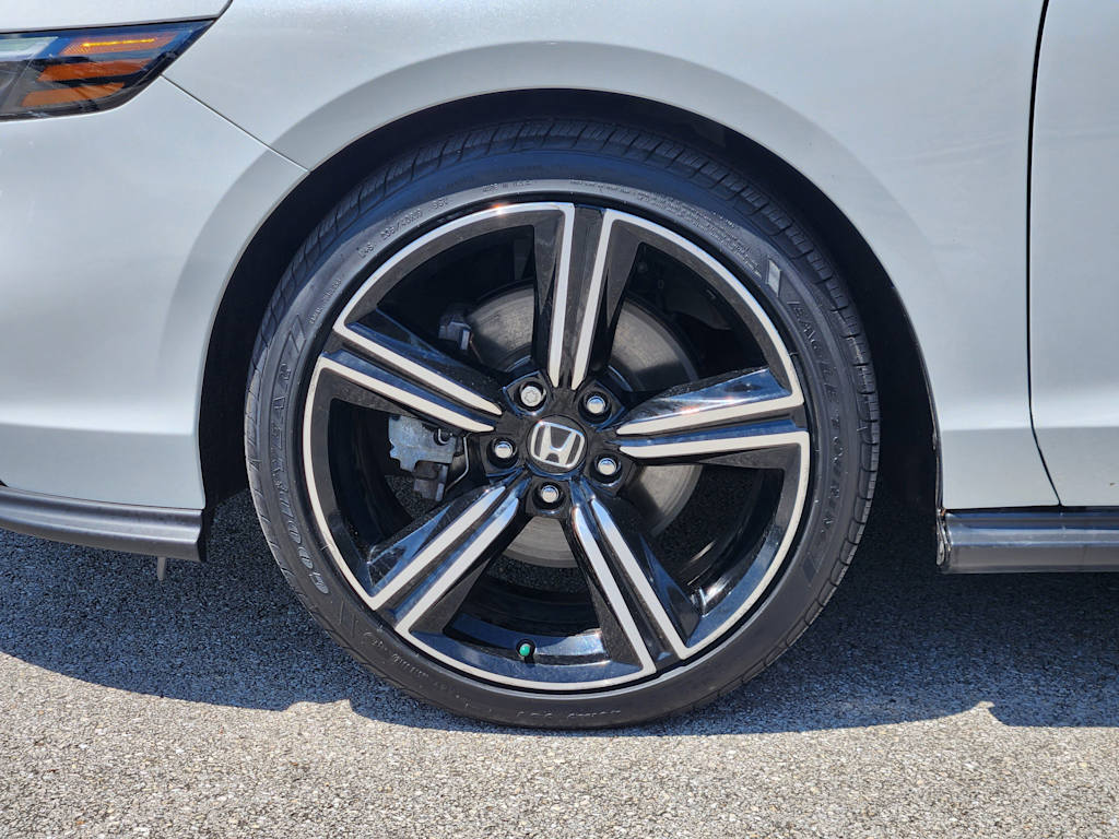 Thumbnail: 2023 Honda Accord - 22