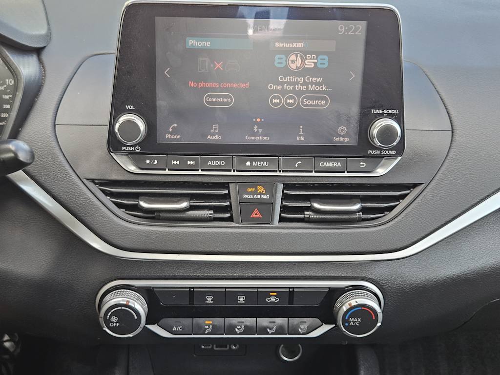 Thumbnail: 2019 Nissan Altima - 25