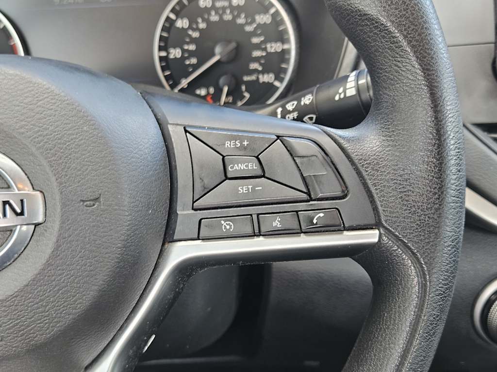Thumbnail: 2019 Nissan Altima - 32
