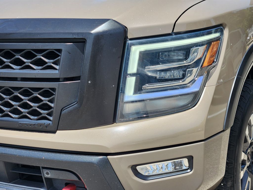 Thumbnail: 2021 Nissan Titan - 19