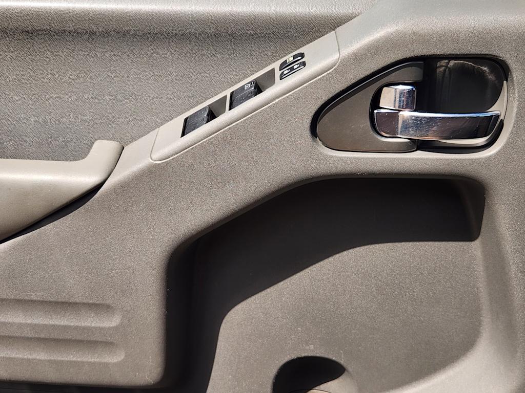 Thumbnail: 2019 Nissan Frontier - 27