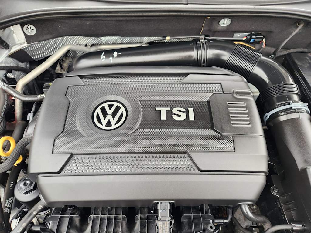 Thumbnail: 2016 Volkswagen Passat - 7