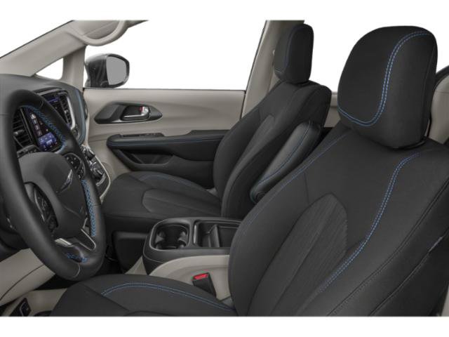 Thumbnail: 2021 Chrysler Pacifica - 8