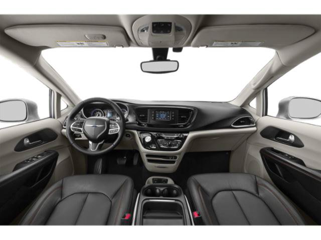 Thumbnail: 2018 Chrysler Pacifica - 2
