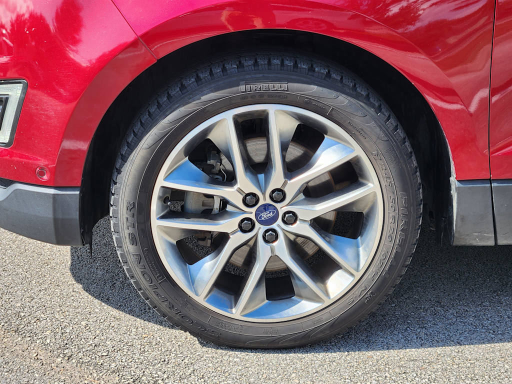 Thumbnail: 2015 Ford Edge - 22