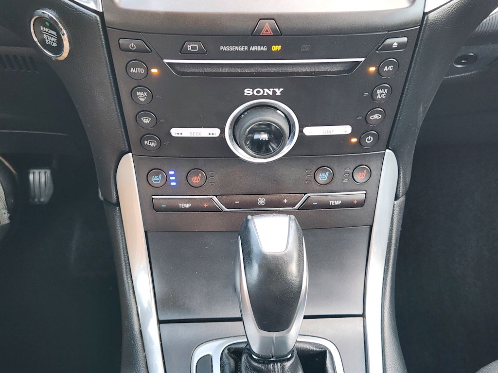 Thumbnail: 2015 Ford Edge - 14