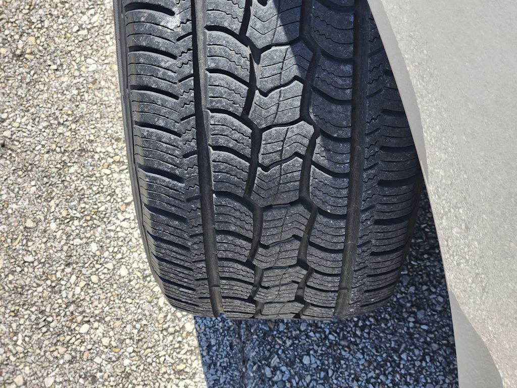 Thumbnail: 2013 Chevrolet Equinox - 18