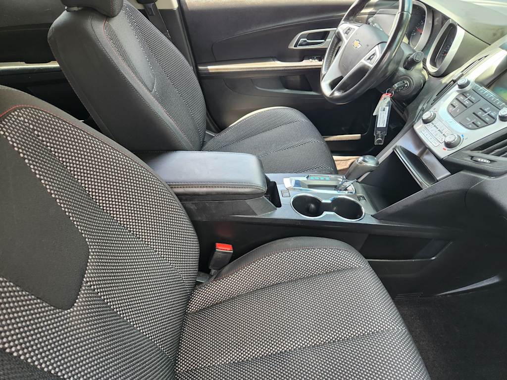 Thumbnail: 2016 Chevrolet Equinox - 10