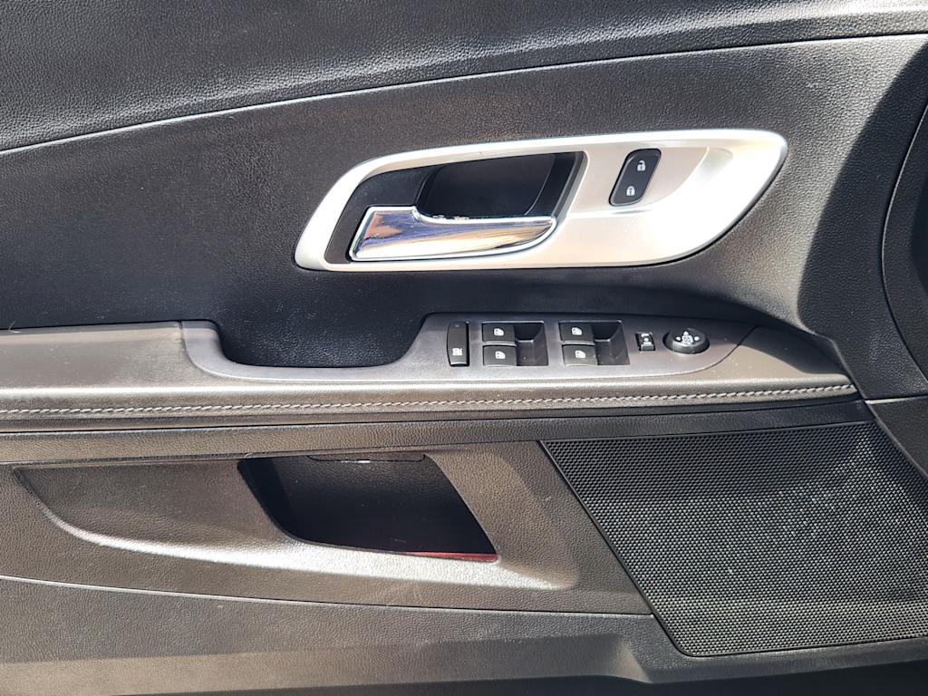 Thumbnail: 2016 Chevrolet Equinox - 28