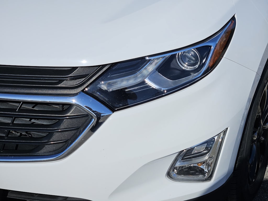 Thumbnail: 2021 Chevrolet Equinox - 21