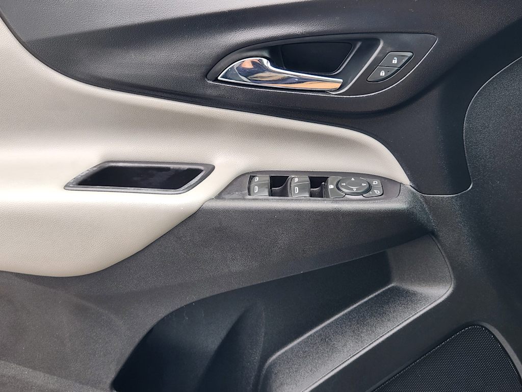 Thumbnail: 2019 Chevrolet Equinox - 30