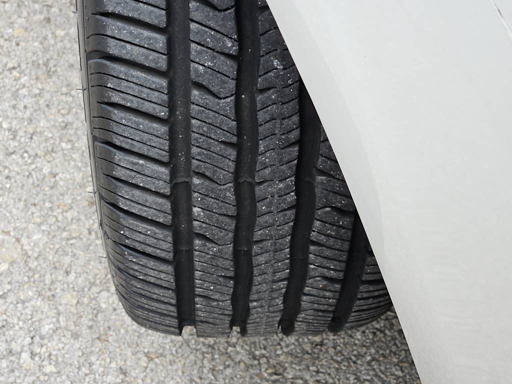 Thumbnail: 2011 Honda Civic - 18