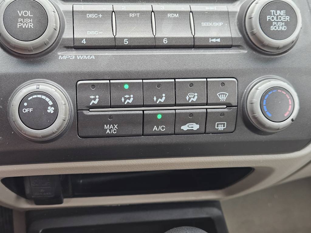 Thumbnail: 2011 Honda Civic - 25