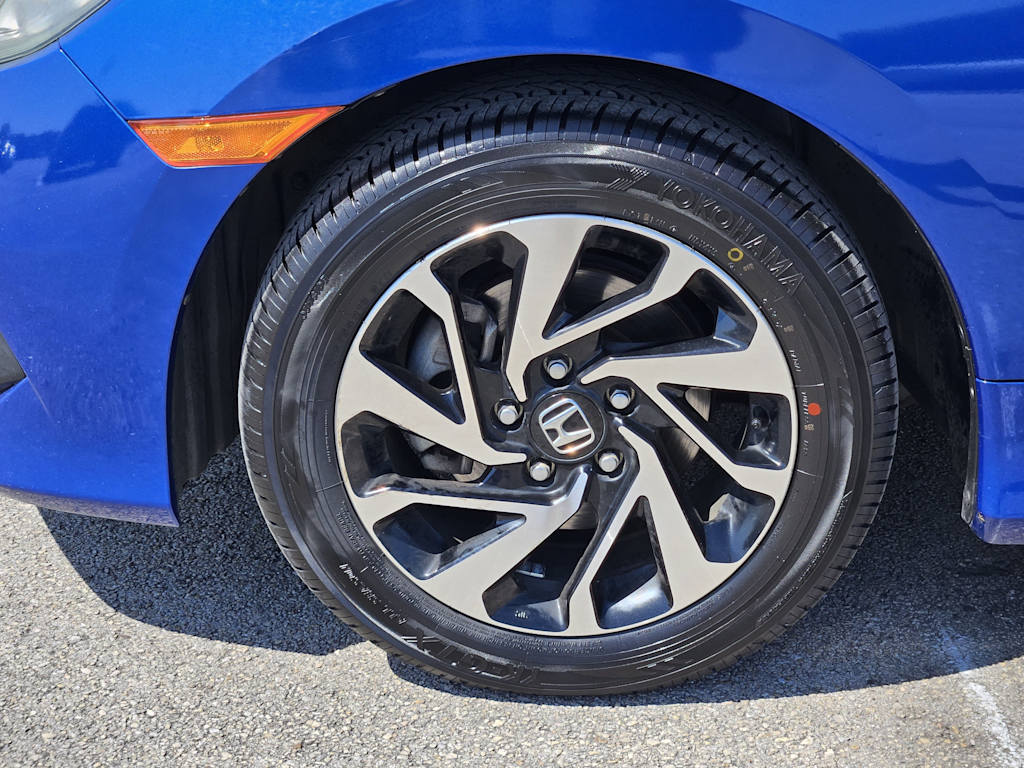 Thumbnail: 2018 Honda Civic - 20