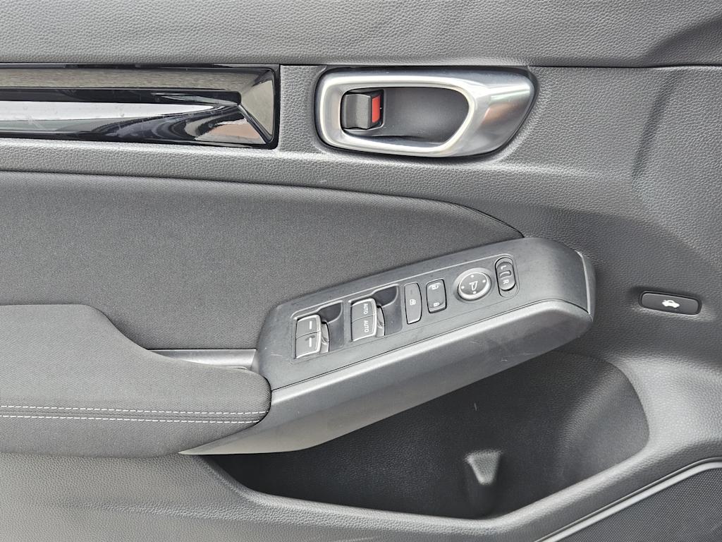 Thumbnail: 2023 Honda Civic - 28