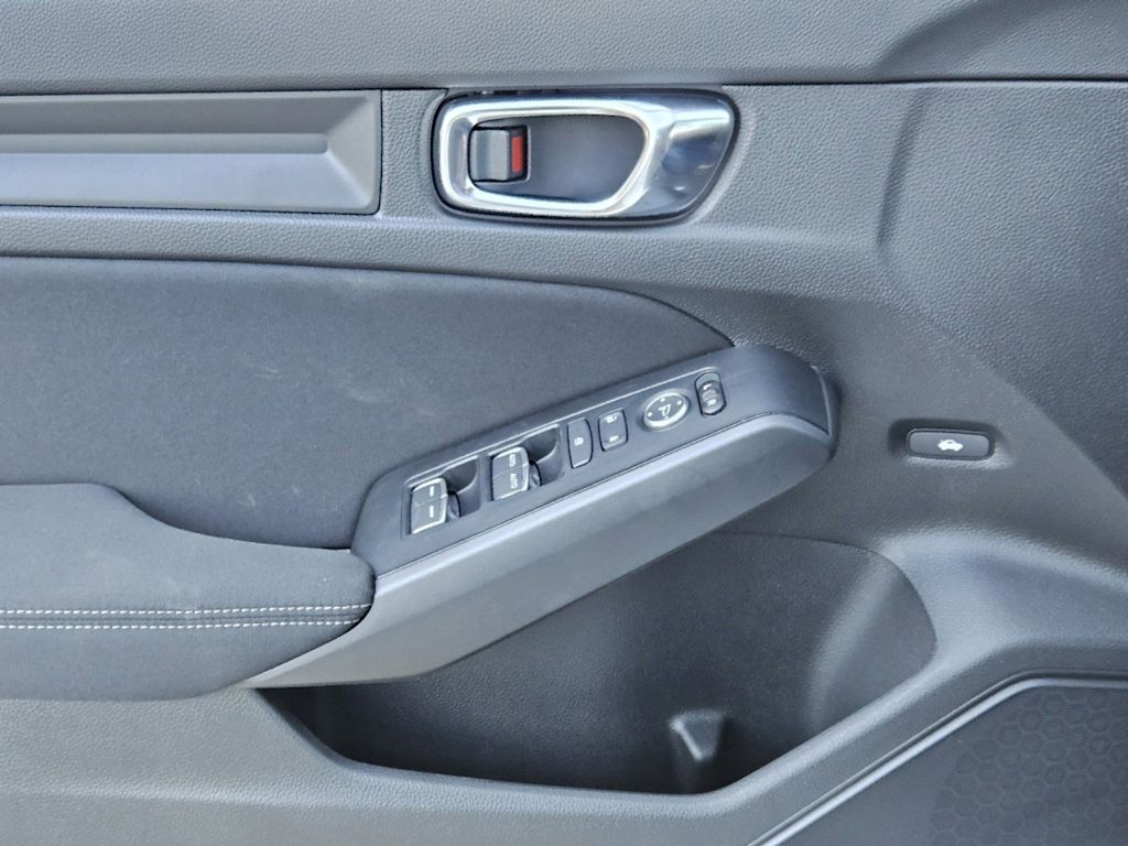 Thumbnail: 2026 Honda Civic - 23