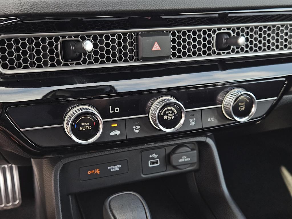 Thumbnail: 2023 Honda Civic - 26