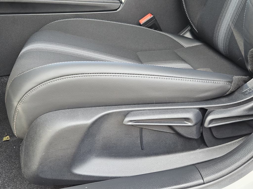 Thumbnail: 2023 Honda Civic - 30