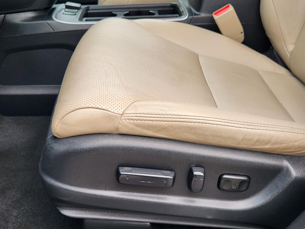 Thumbnail: 2016 Honda CR-V - 30