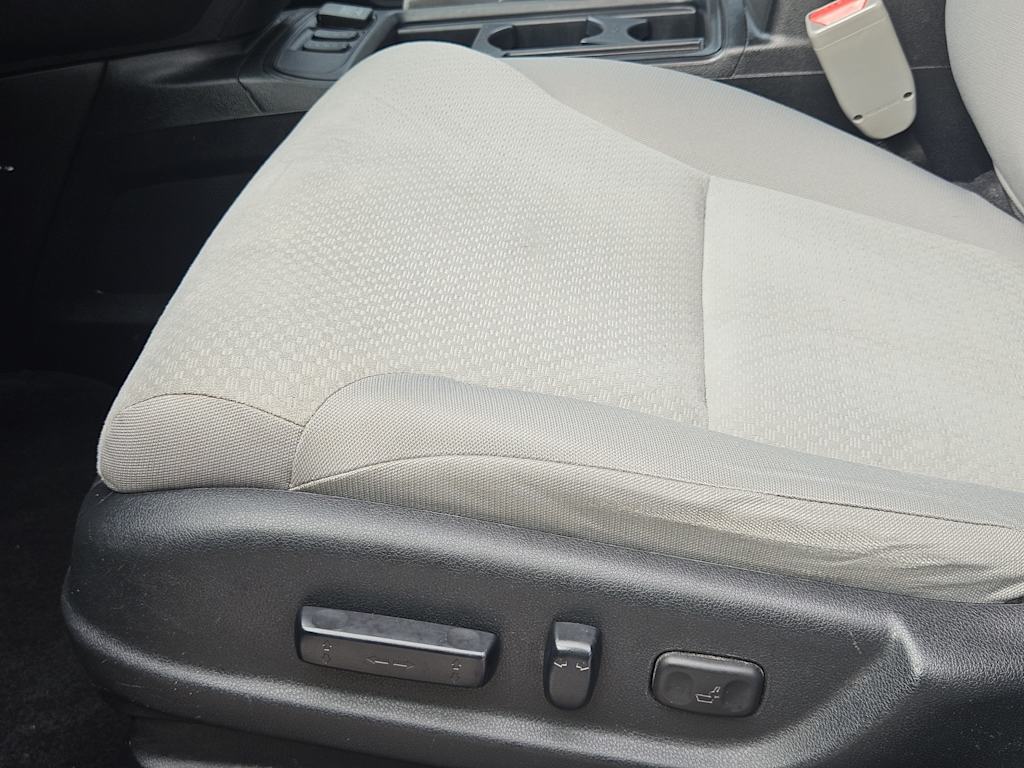Thumbnail: 2016 Honda CR-V - 26