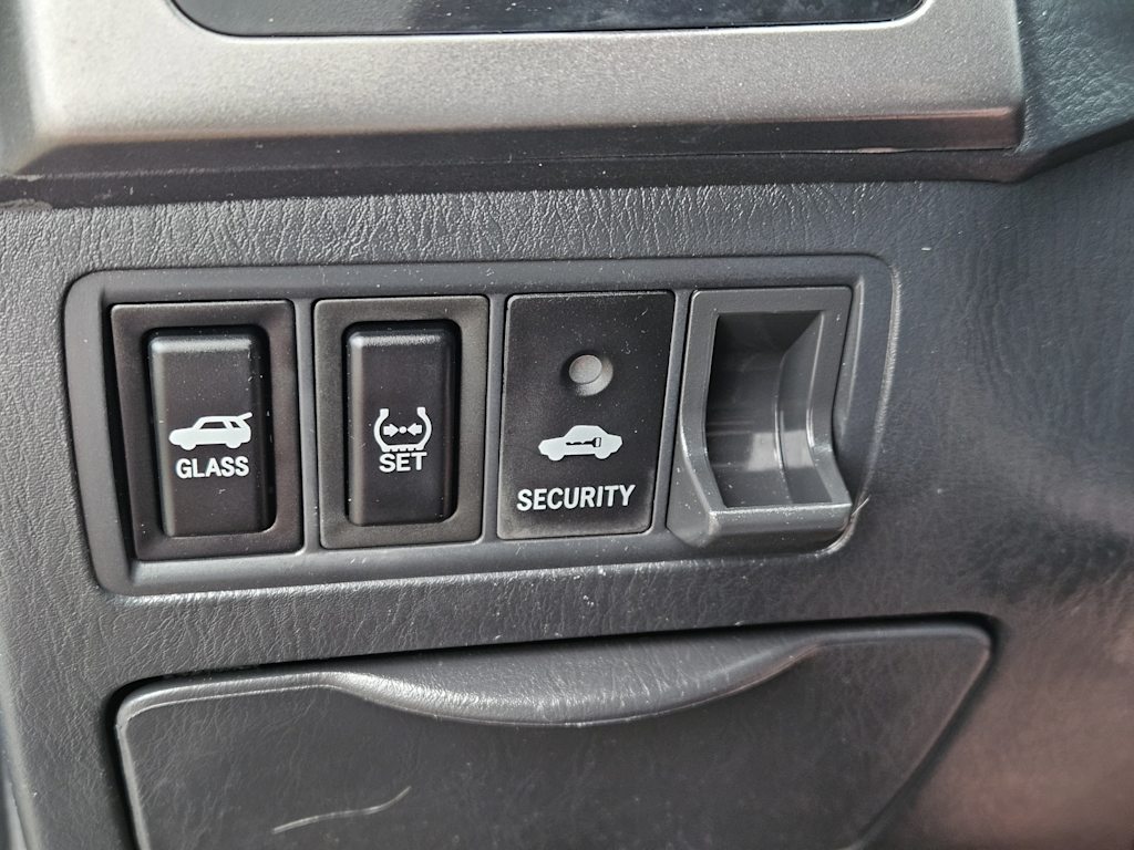 Thumbnail: 2008 Toyota Matrix - 27