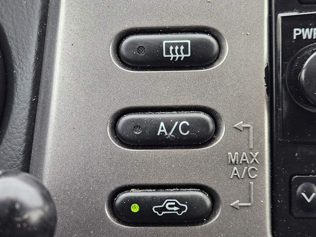 Thumbnail: 2008 Toyota Matrix - 26