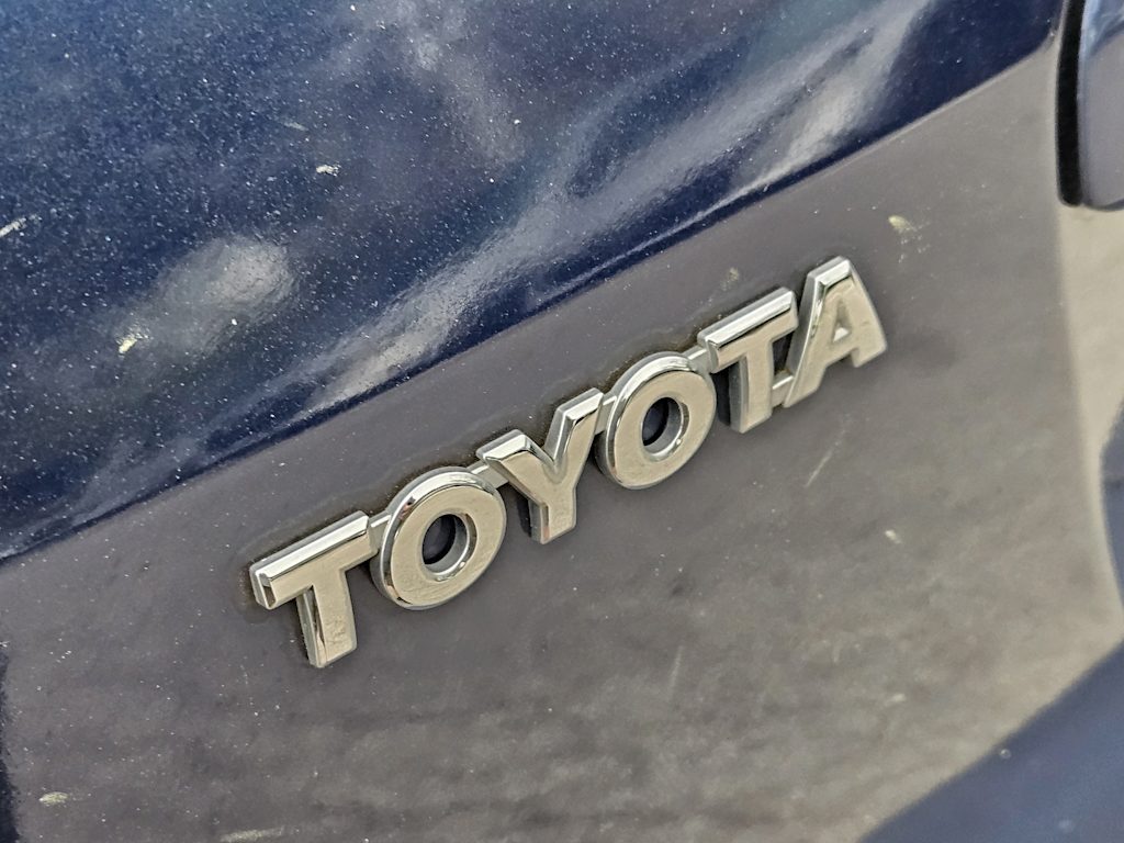 Thumbnail: 2008 Toyota Matrix - 5