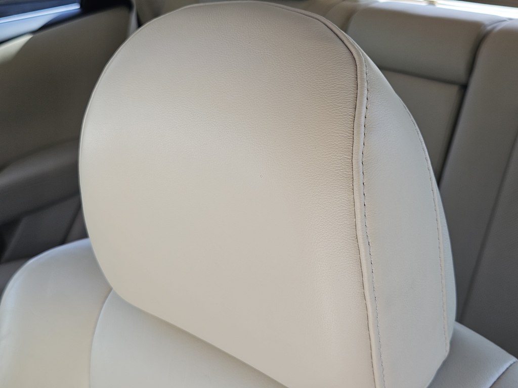 Thumbnail: 2012 Lexus RX - 23