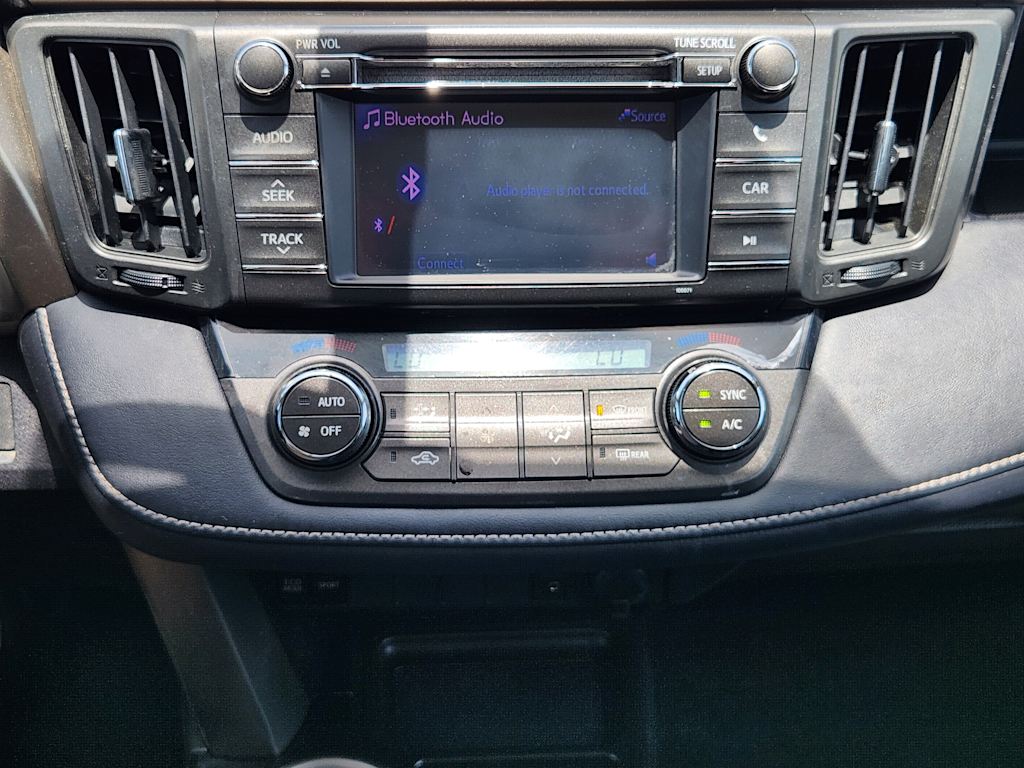 Thumbnail: 2013 Toyota RAV4 - 13