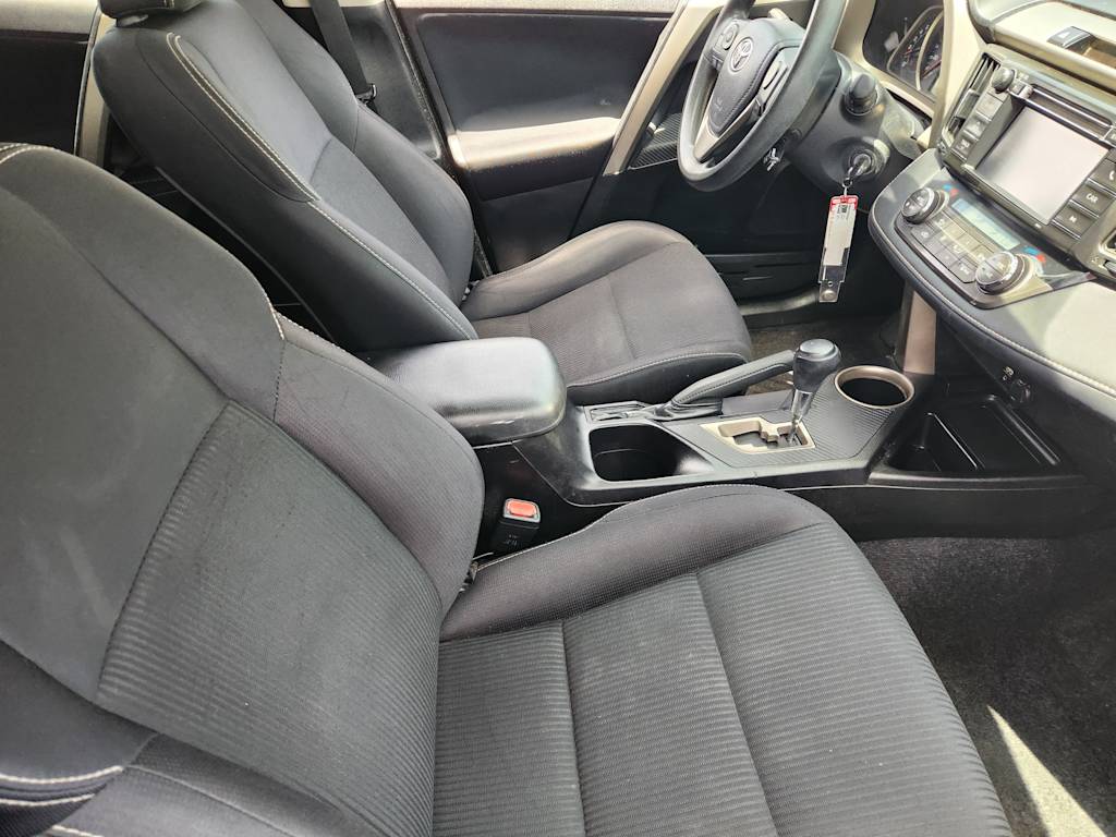 Thumbnail: 2013 Toyota RAV4 - 10
