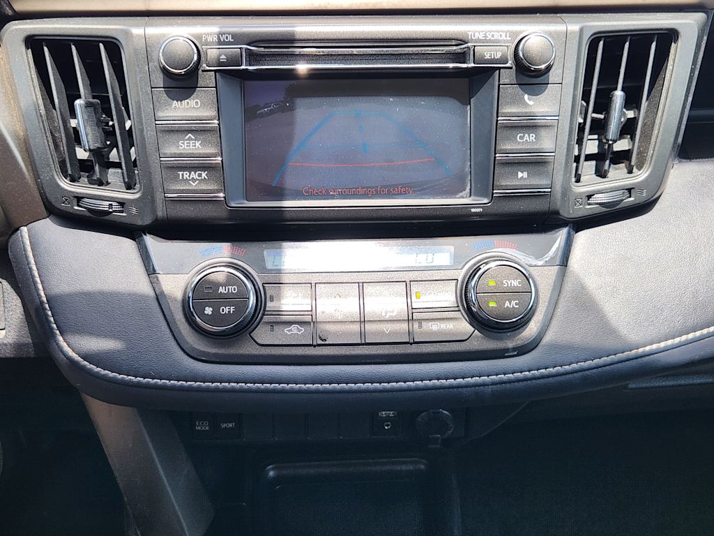 Thumbnail: 2013 Toyota RAV4 - 25