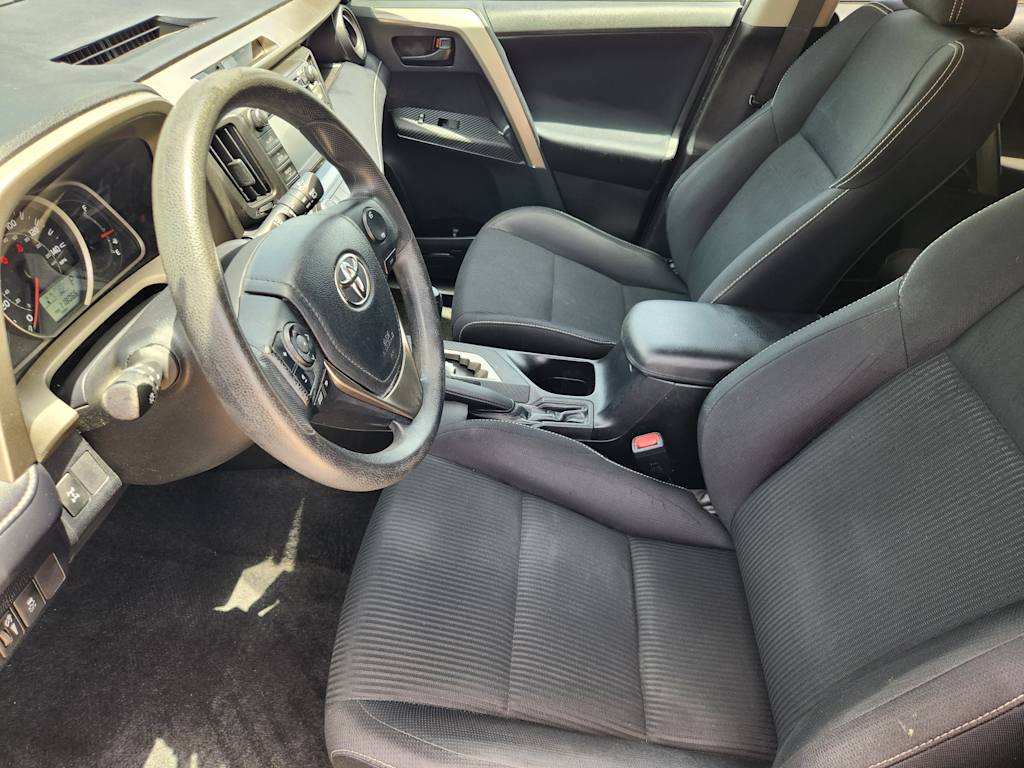 Thumbnail: 2013 Toyota RAV4 - 9