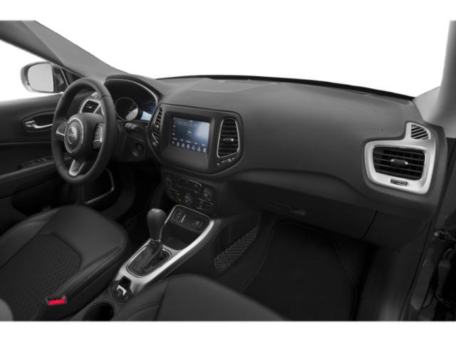 Thumbnail: 2018 Jeep Compass - 9