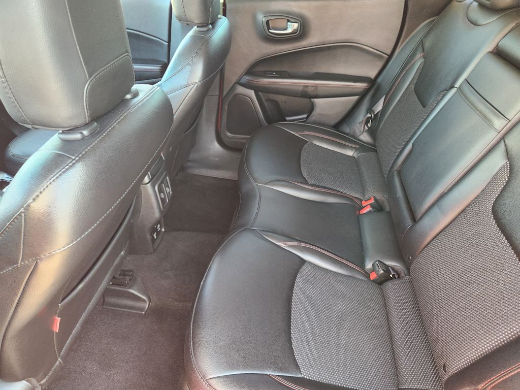 Thumbnail: 2019 Jeep Compass - 10