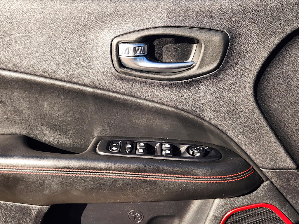 Thumbnail: 2019 Jeep Compass - 25