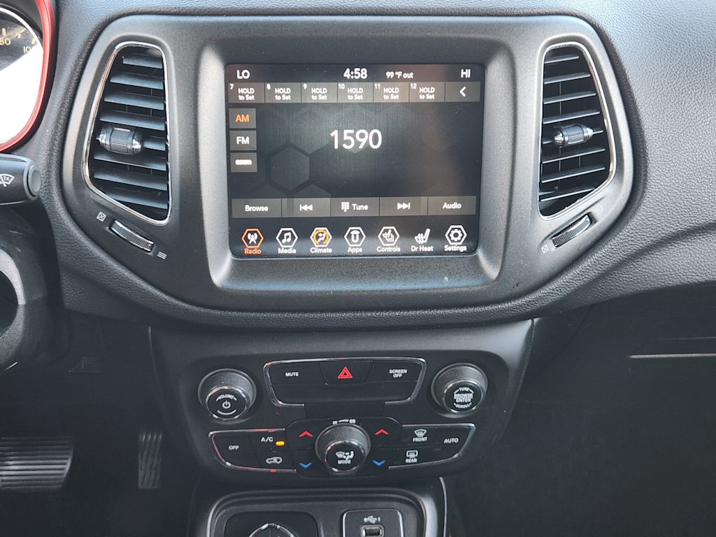 Thumbnail: 2019 Jeep Compass - 12