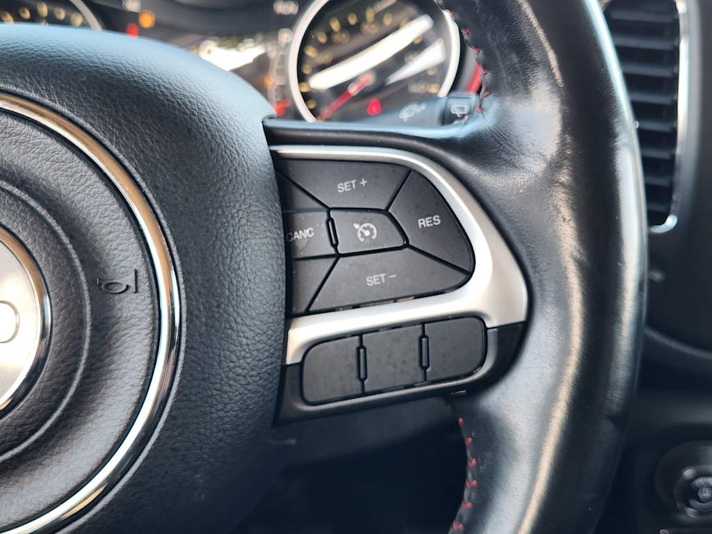 Thumbnail: 2019 Jeep Compass - 28